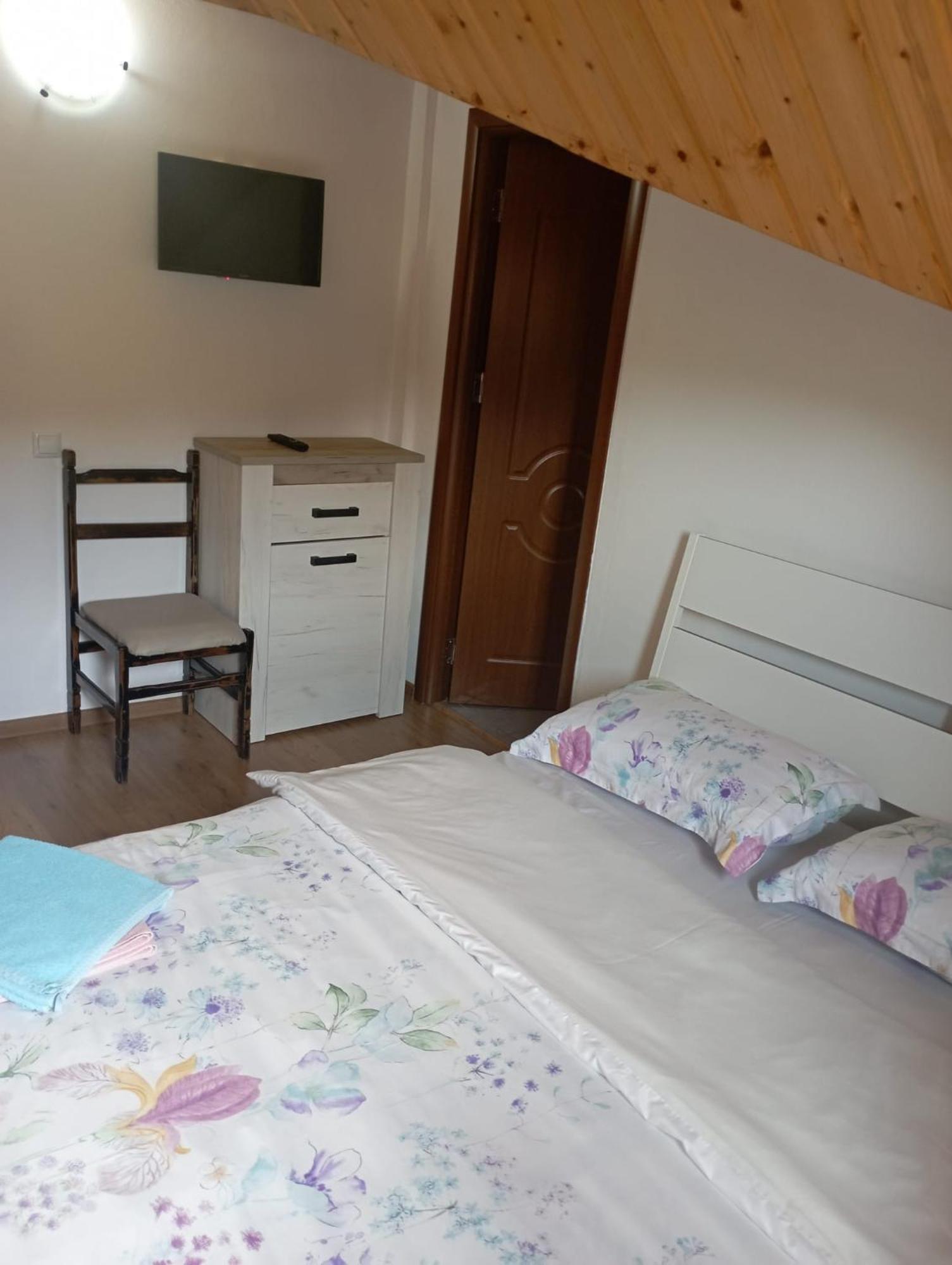 Pensiunea Dates Cîrţişoara Quarto foto
