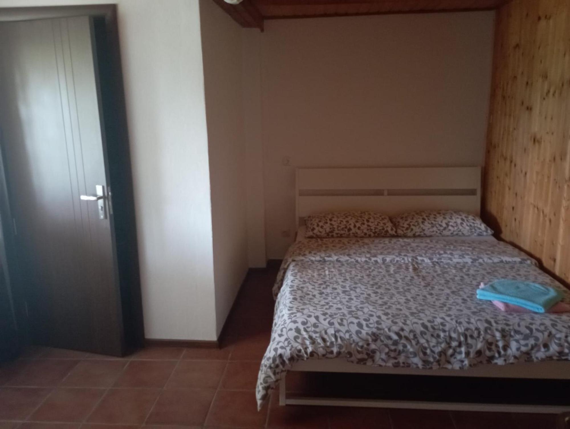 Pensiunea Dates Cîrţişoara Quarto foto