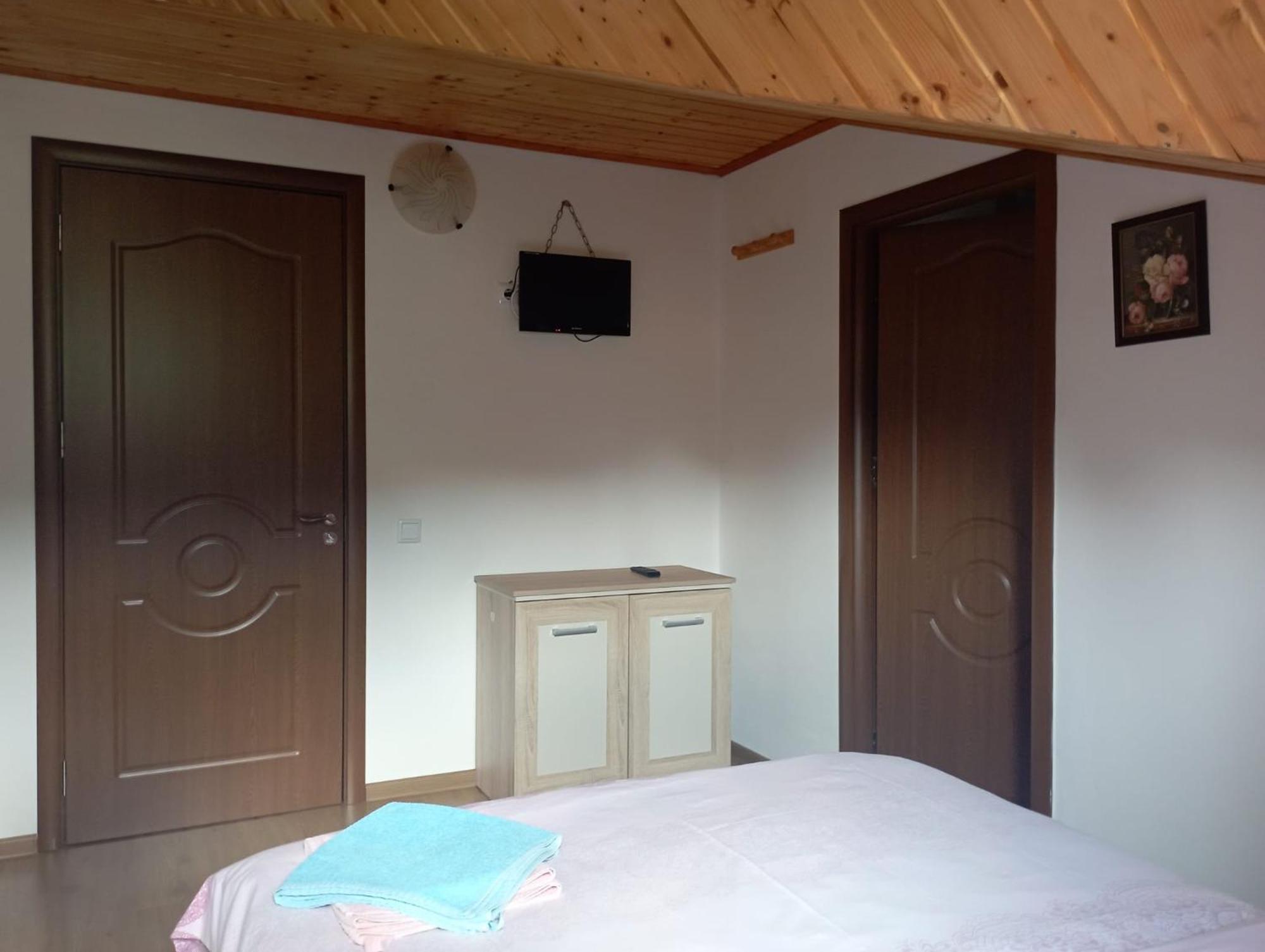 Pensiunea Dates Cîrţişoara Quarto foto